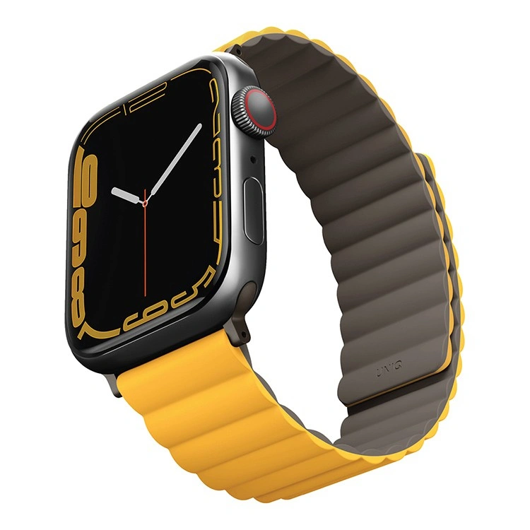 Ремешок Uniq для Apple Watch 44/45/49мм Revix Reversible Magnetic Silicone Strap, Mustard/Khaki (45MM-REVMUSKAK). Фото 1