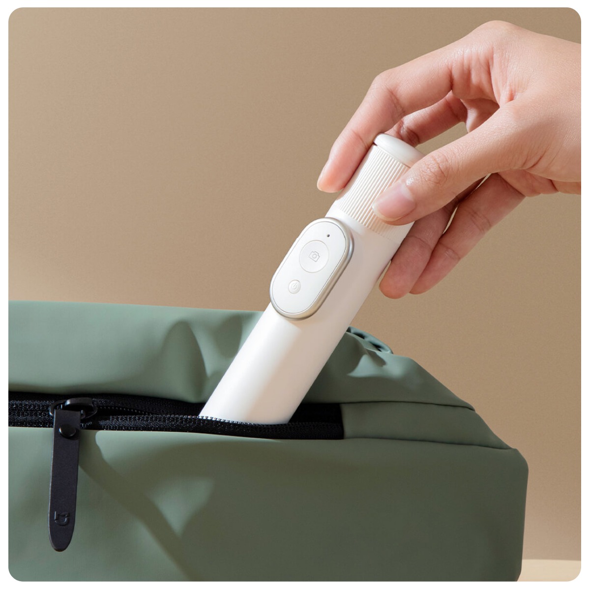 Mijia-Selfie-Stick-Mini-08